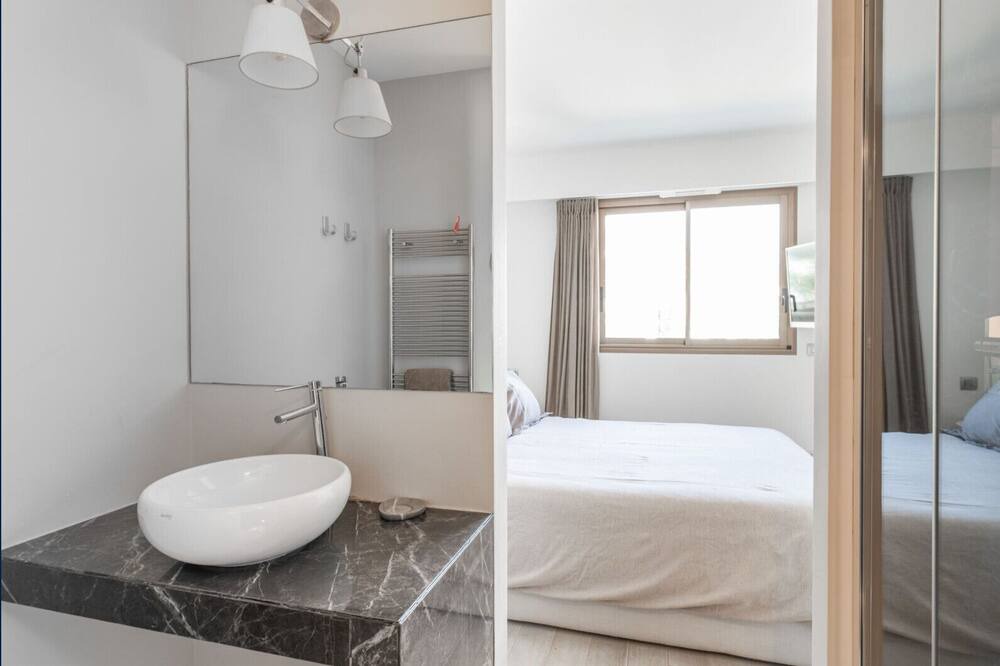 Photo of Bedroom in Cap d'Ail