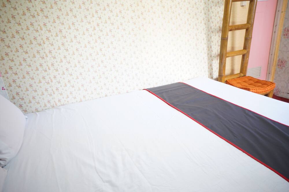 Photo of Bedroom in Kajarharjo