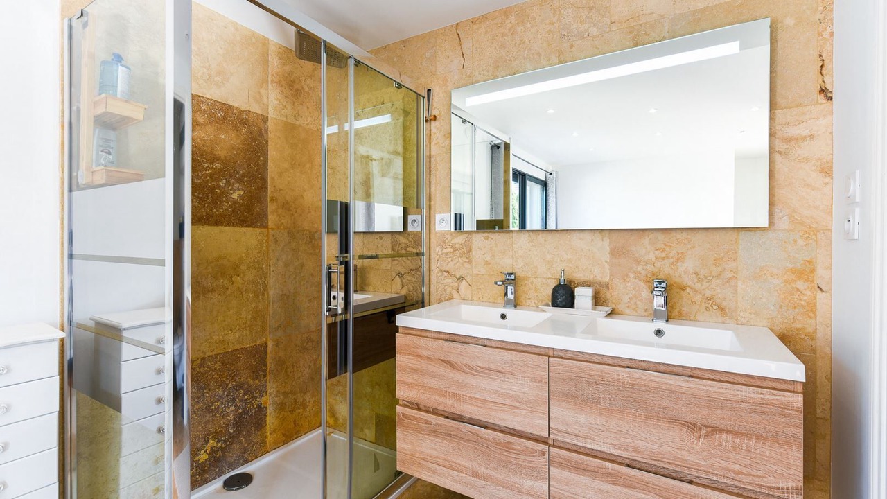 Photo of Bathroom in La Californie