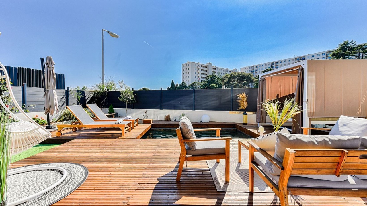 Photo of Patio Balcony in La Californie