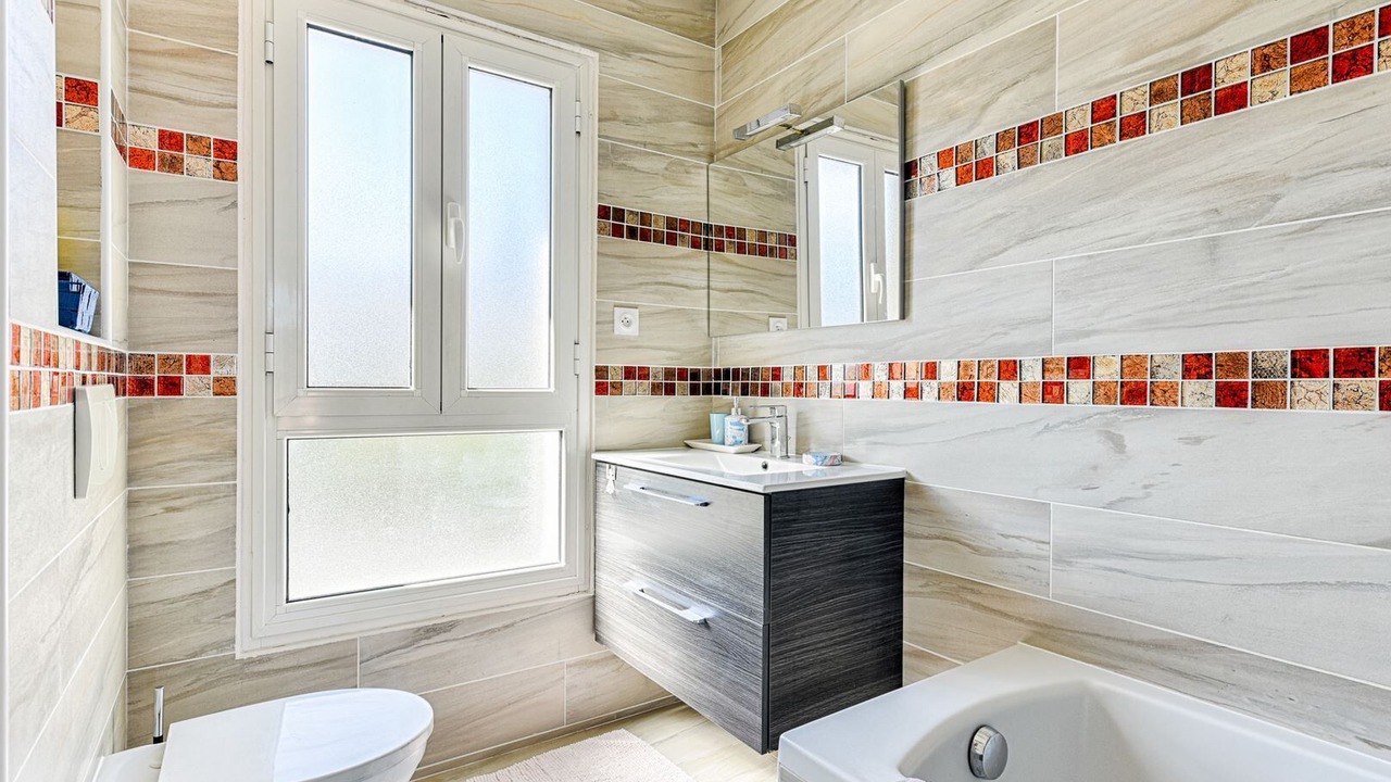Photo of Bathroom in La Californie