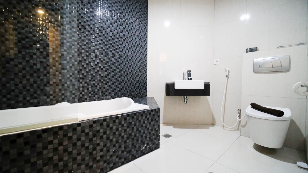 Photo of Bathroom in Surabaya
