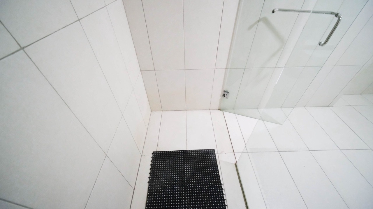 Photo of Bathroom in Surabaya