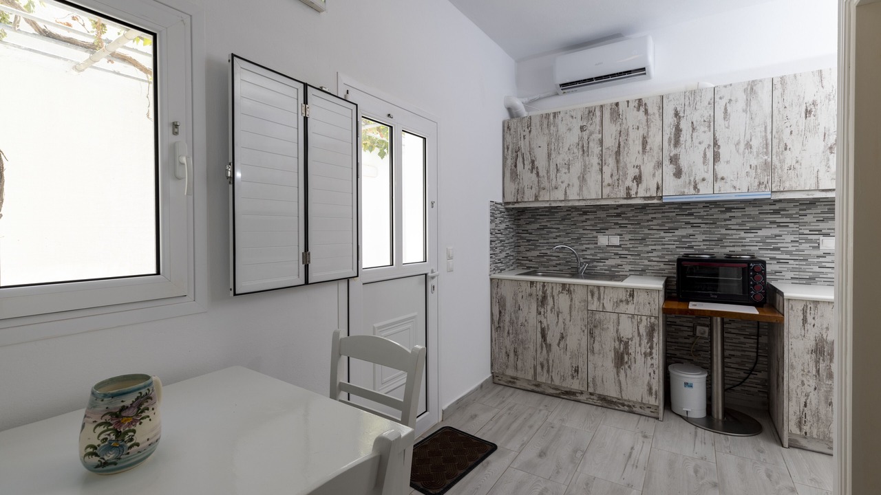 Photo of Bedroom in Exo Gialos