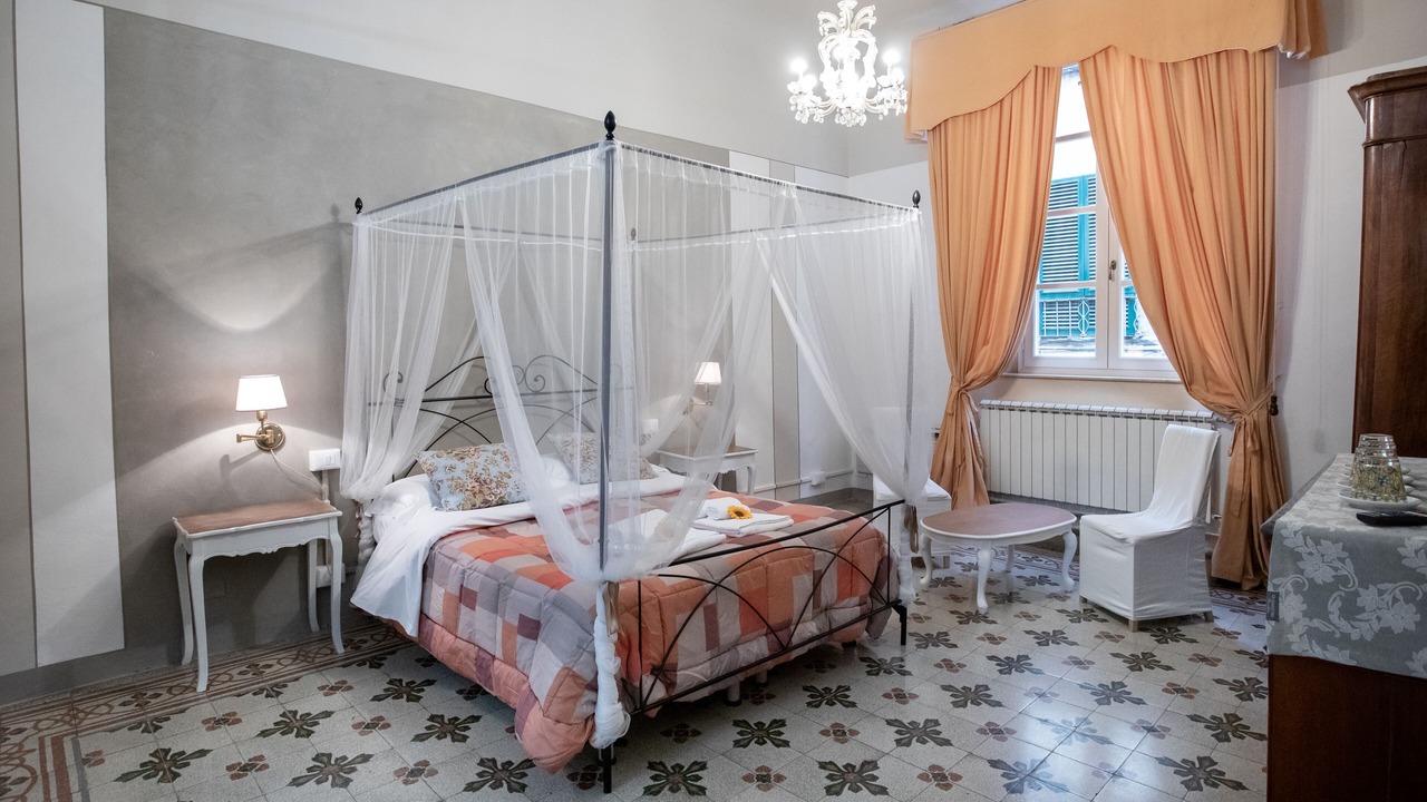 Photo of Bedroom in Lucca Historical Center