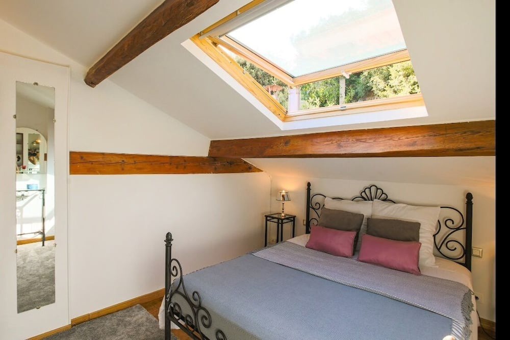 Photo of Bedroom in Gairaut