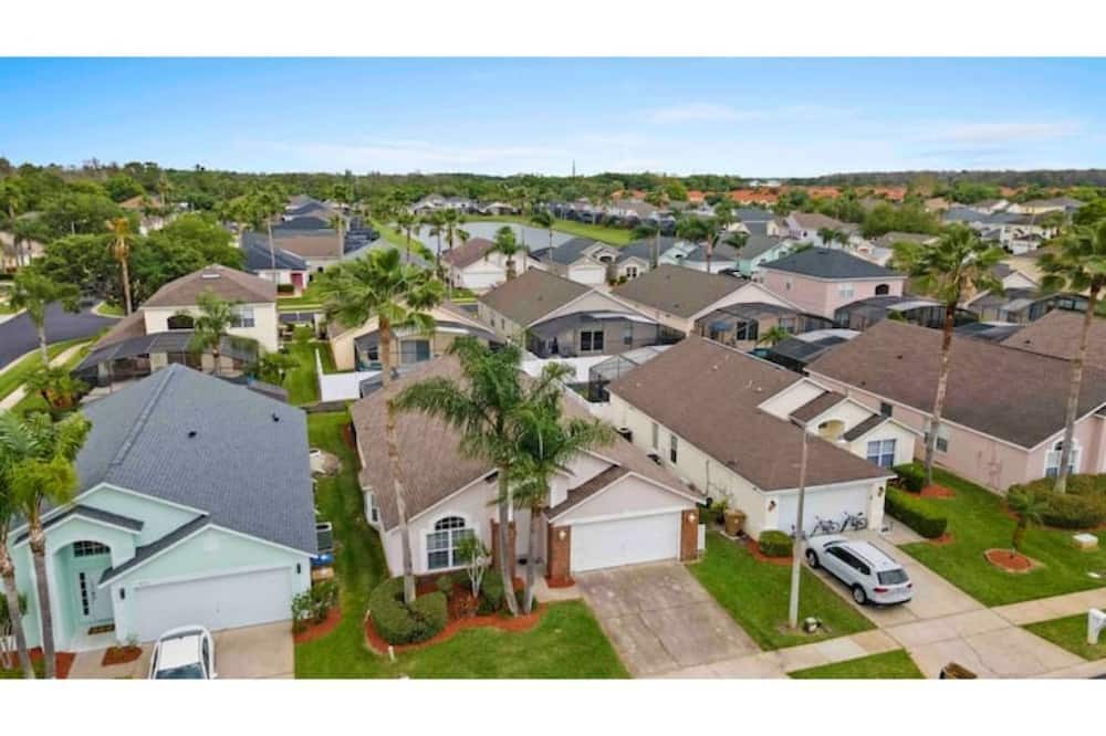 Photo of Outdoor in Lake Berkley