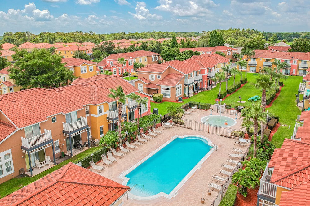 Photo of Outdoor in Lake Berkley