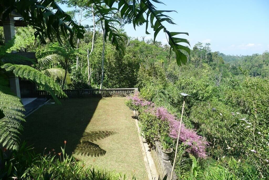 Photo of Outdoor in Kerta