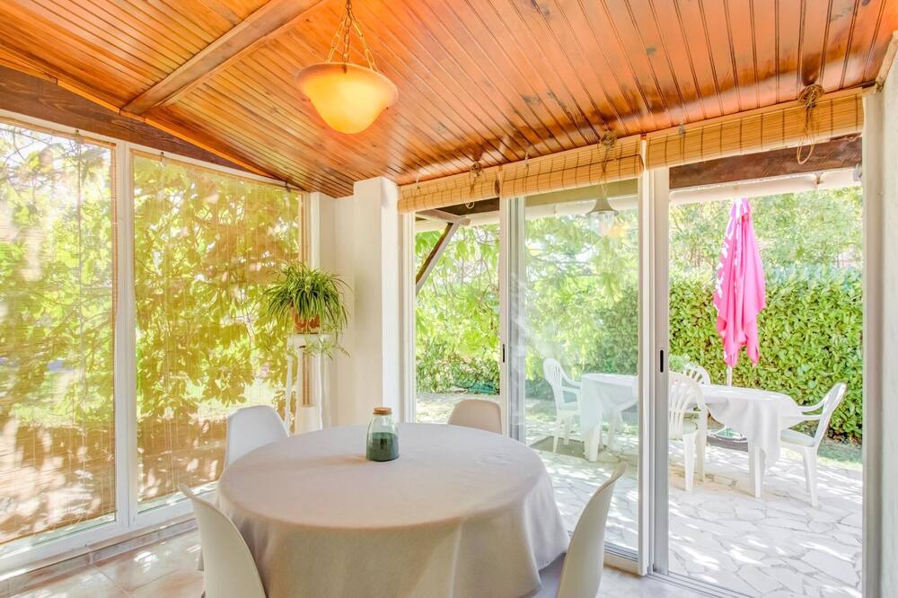 Photo of Livingroom in Berre-des-Alpes