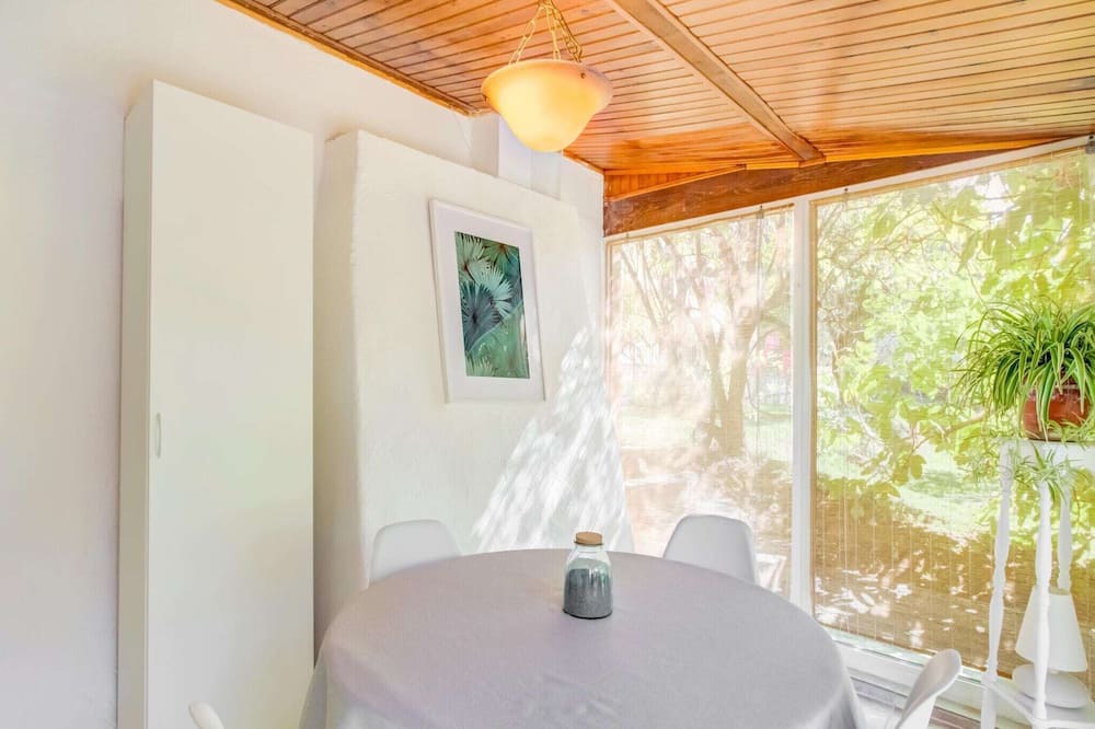 Photo of Livingroom in Berre-des-Alpes