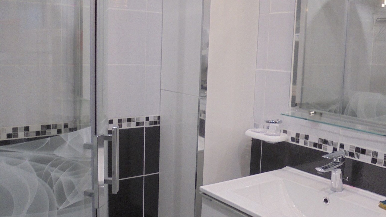 Photo of Bathroom in Golfe Juan