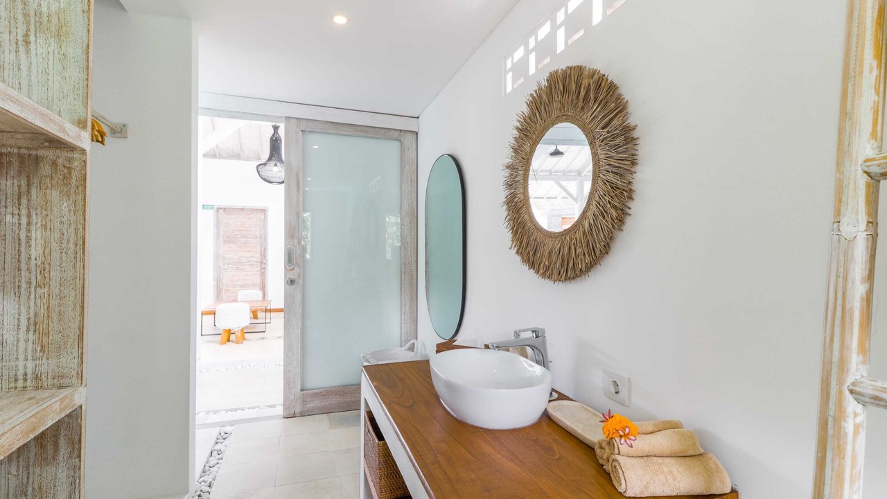 Photo of Bathroom in Cemagi