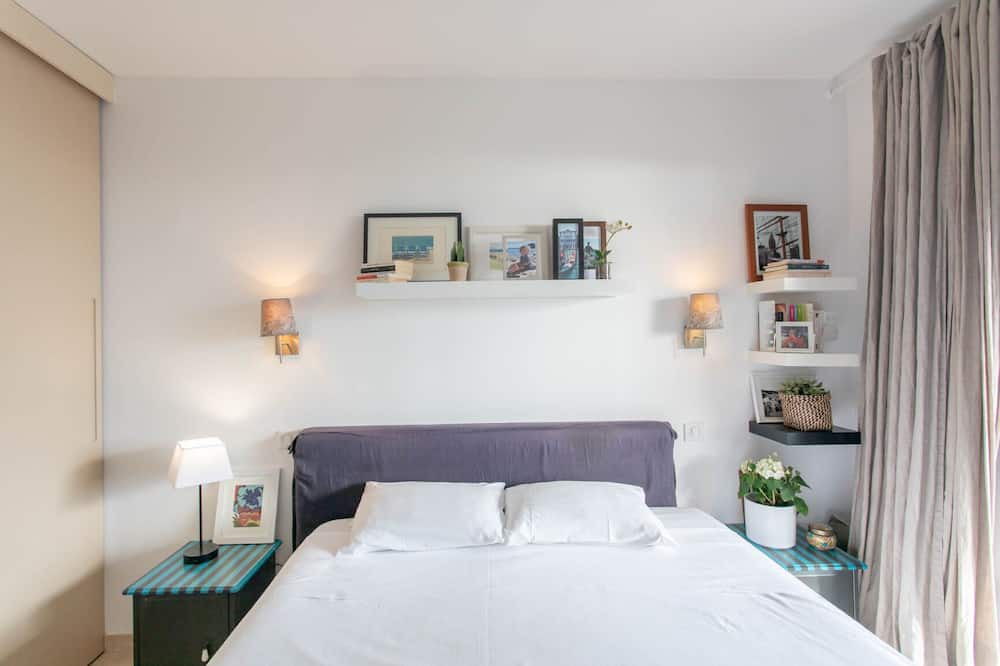 Photo of Bedroom in Caucade