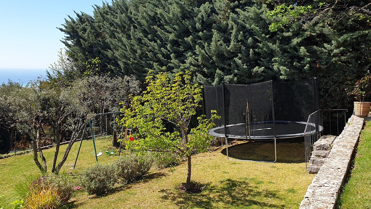 Photo of Outdoor in Gairaut