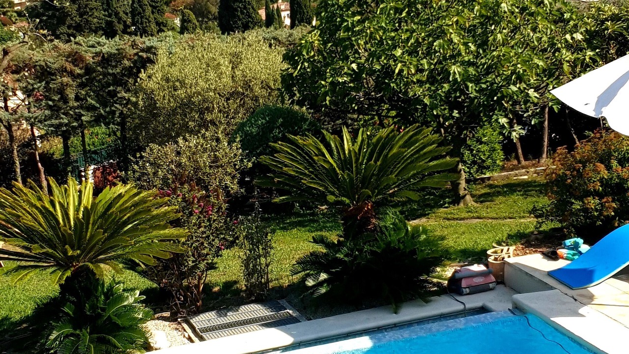 Photo of Outdoor in Gairaut