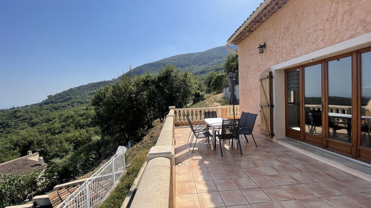 Photo of Outdoor in Gattieres