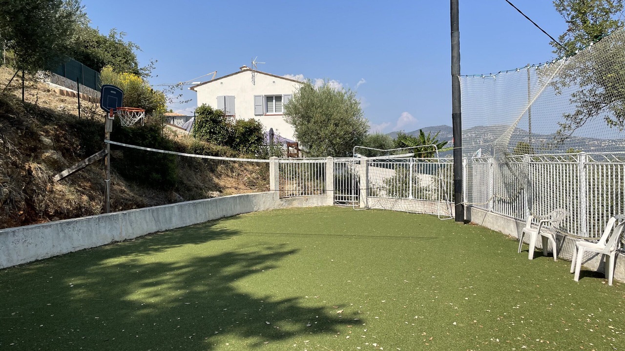 Photo of Outdoor in Gattieres