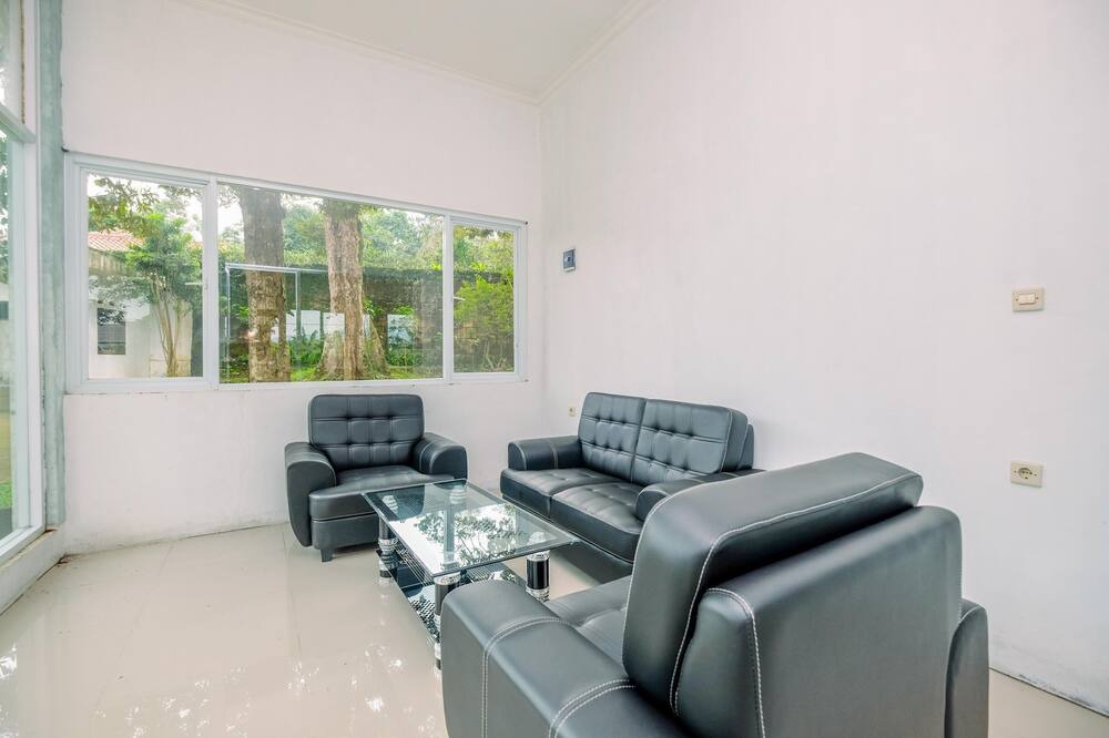 Photo of Livingroom in Pancawati