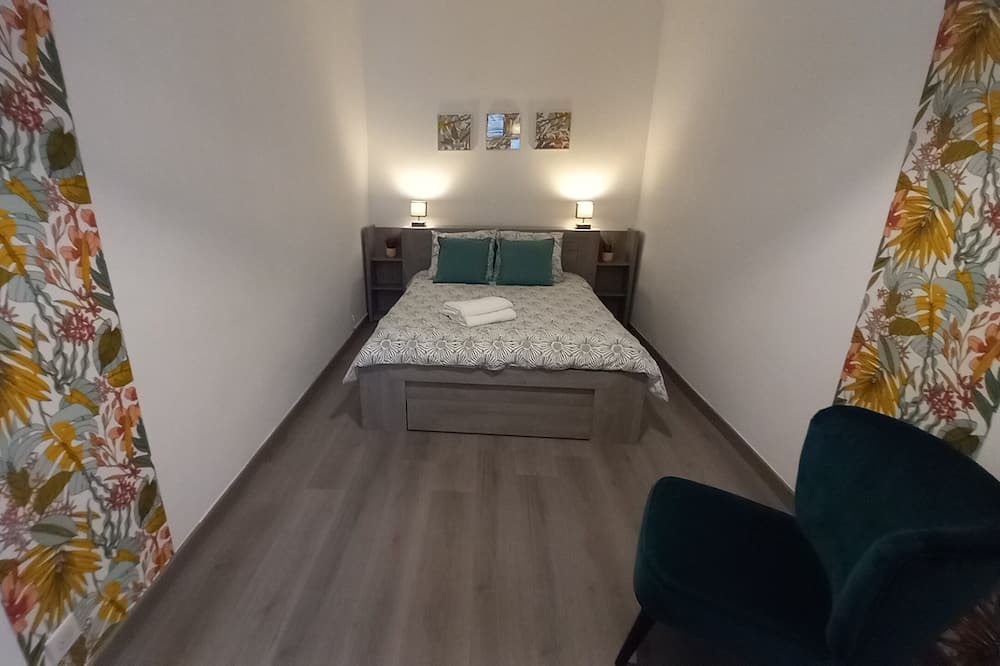 Photo of Bedroom in Antibes Old Town