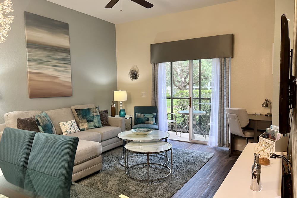 Photo of Bedroom in Hillcrest Estates