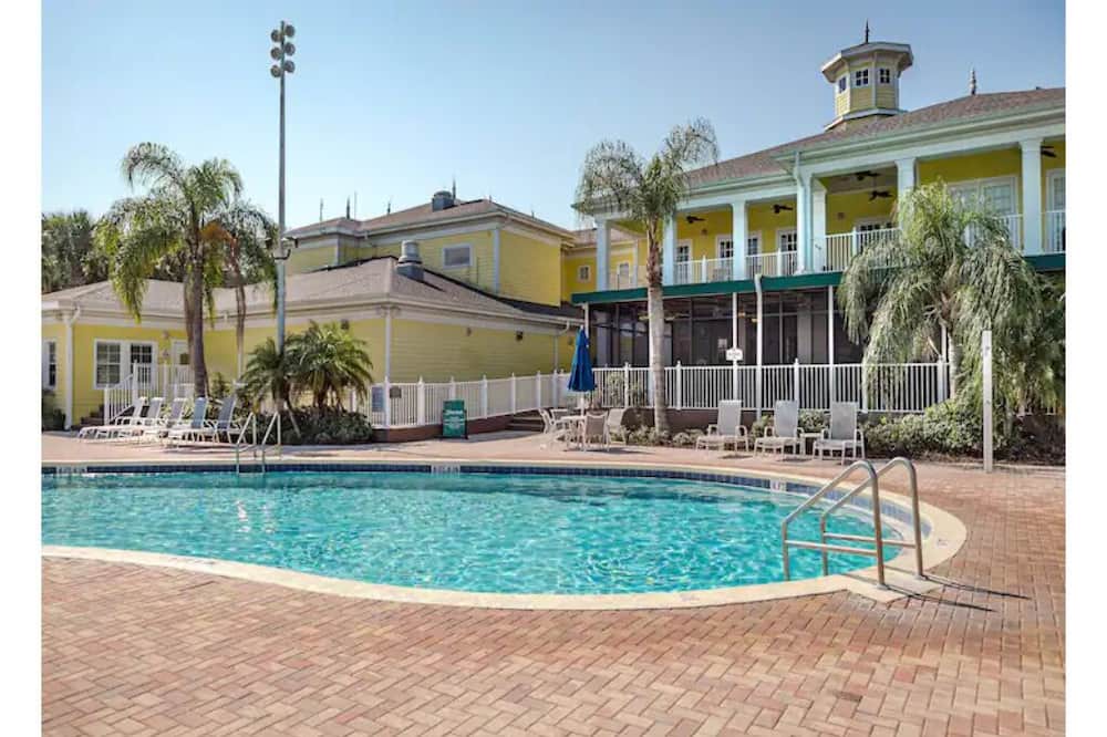 Photo of Outdoor in Hillcrest Estates