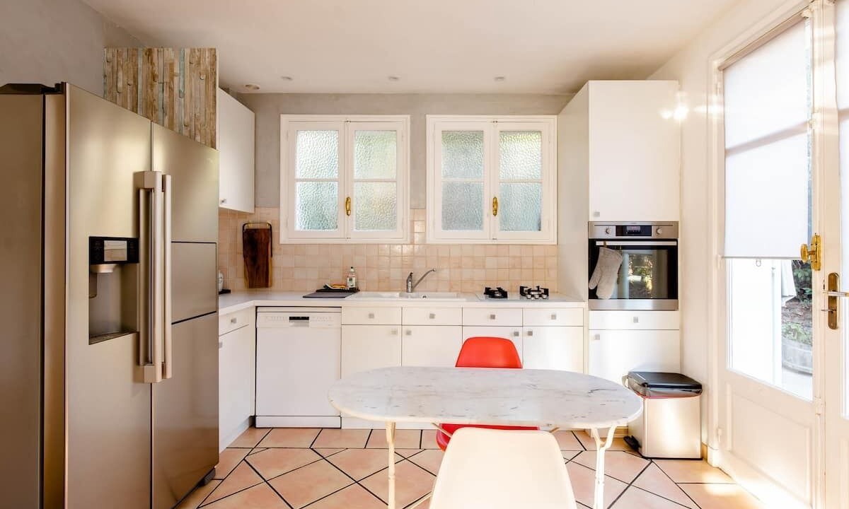 Photo of Kitchen in California - Pezou