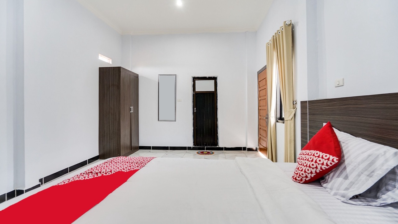 Photo of Bedroom in West Pesisir