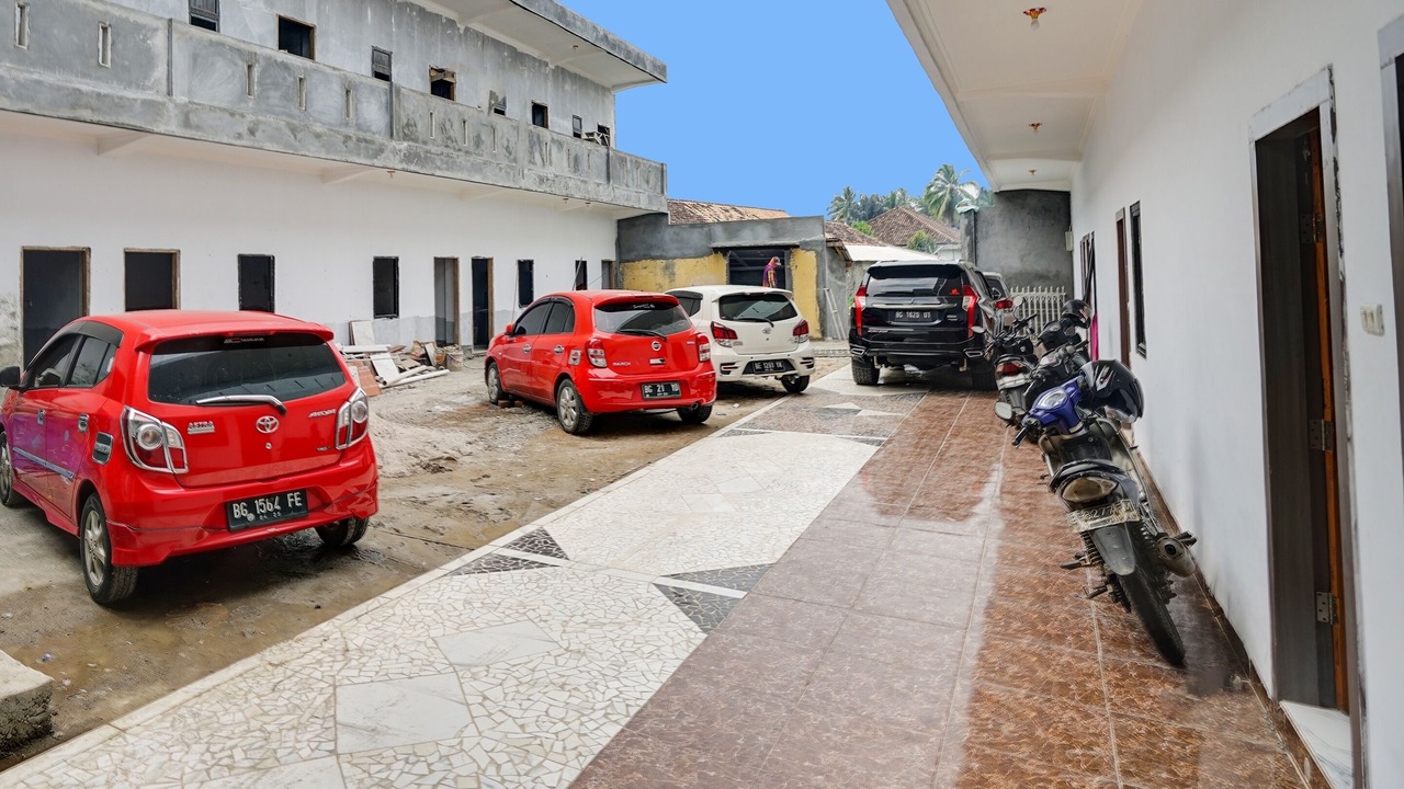 Photo of Others in West Pesisir