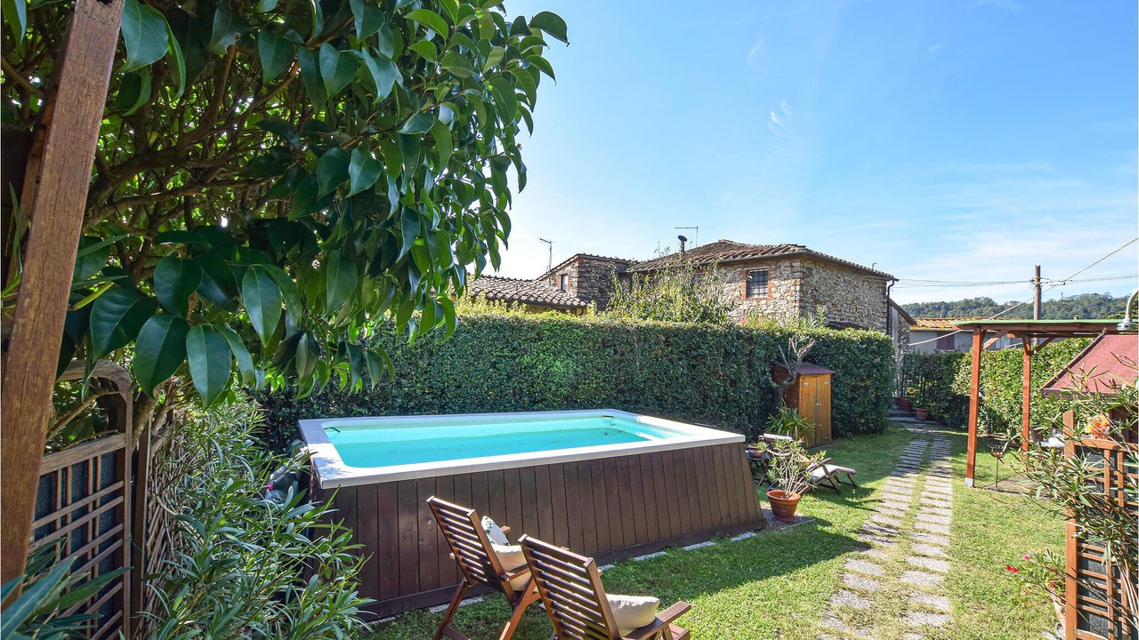 Photo of Outdoor in Corsanico-Bargecchia