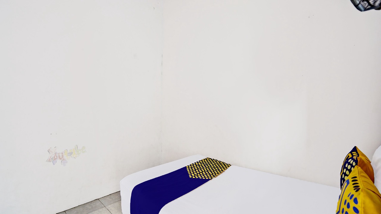 Photo of Bedroom in Prigen