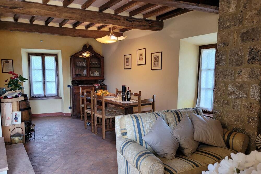 Photo of Livingroom in Castello di Tocchi