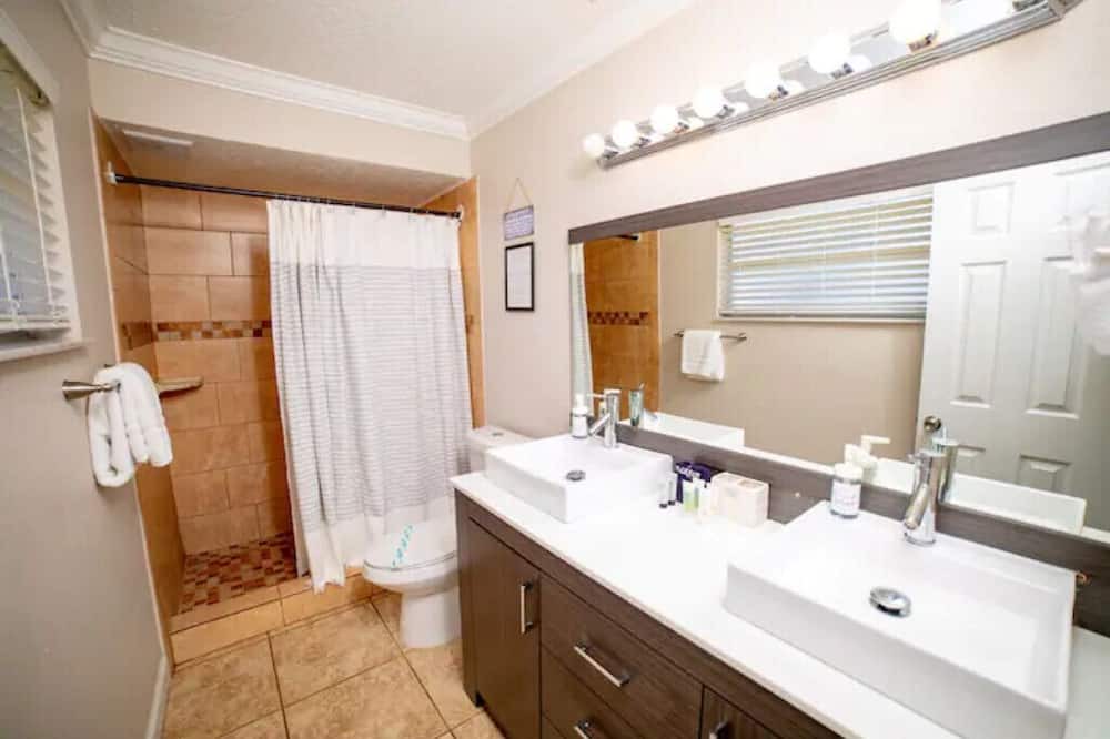 Photo of Bathroom in Orlando