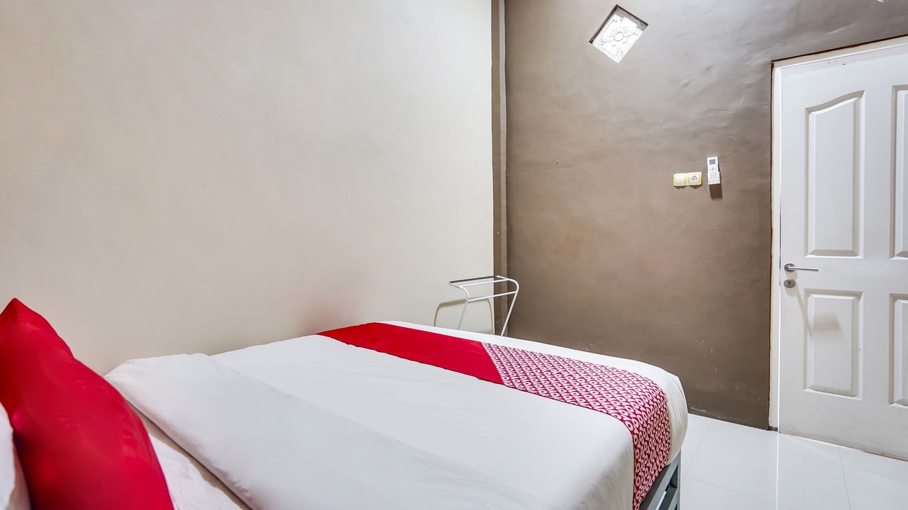 Photo of Bedroom in Mojokerto