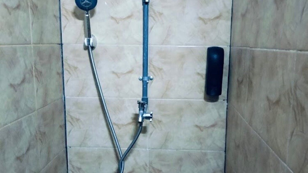 Photo of Bathroom in Negara