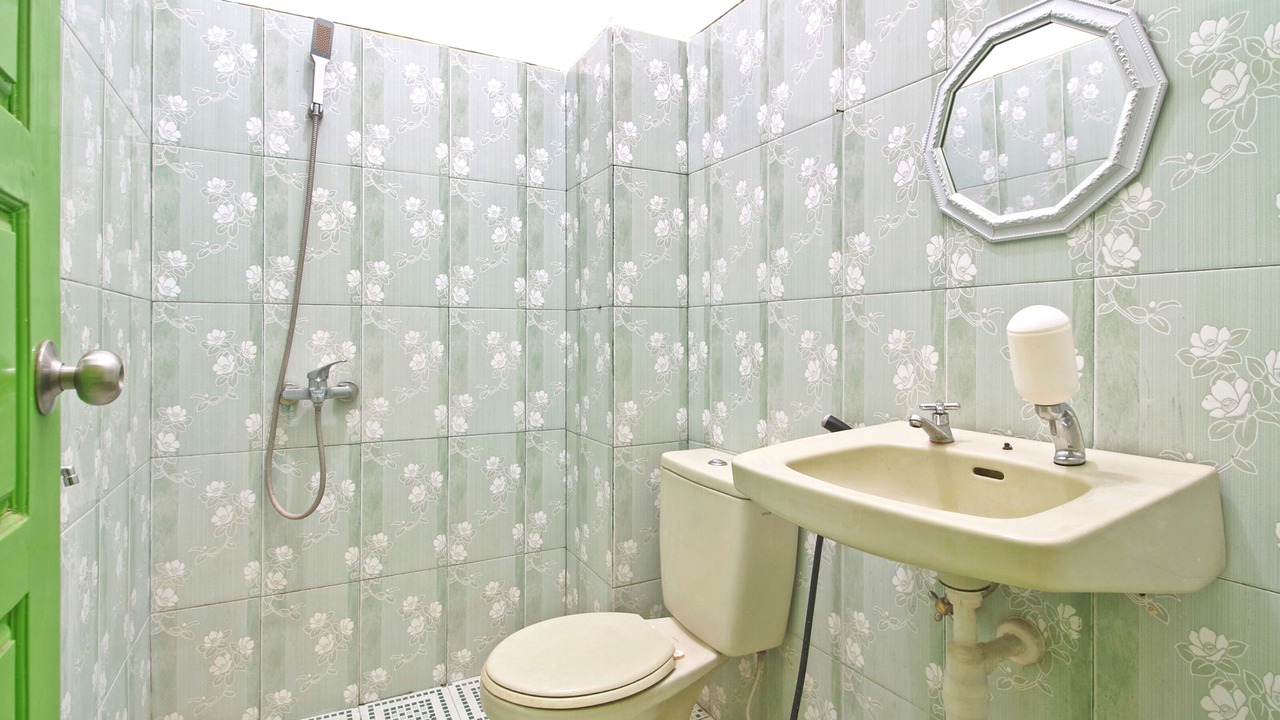 Photo of Bathroom in Natar