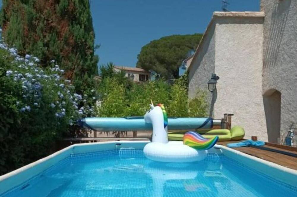 Photo of Outdoor in Frejus