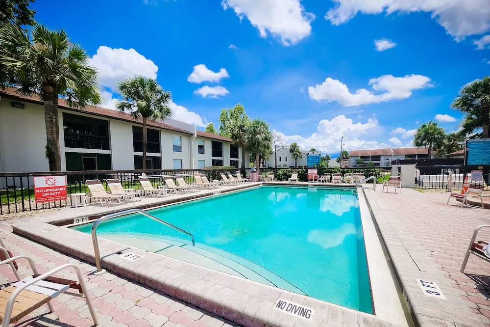 Photo of Outdoor in Oak Ridge