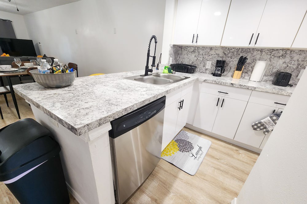 Photo of Kitchen in Oak Ridge