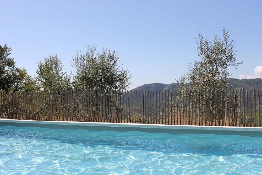 Photo of Outdoor in Tresana