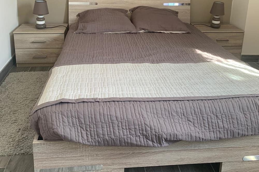 Photo of Bedroom in Saint-Aygulf