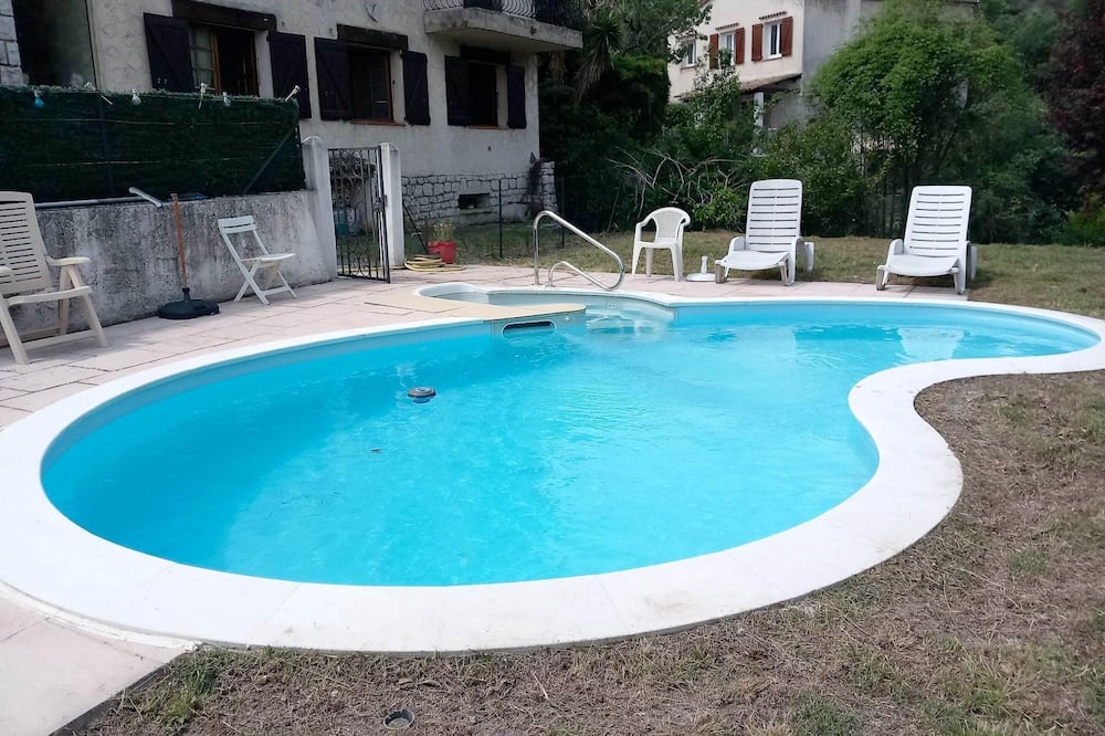 Photo of Outdoor in Bastide Giraud
