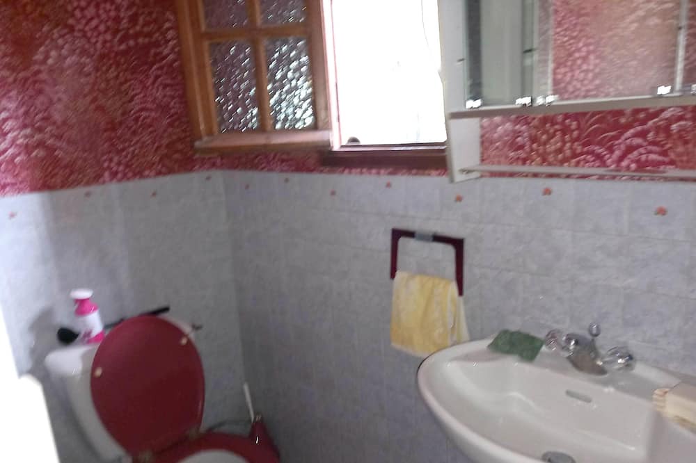 Photo of Bathroom in Bastide Giraud