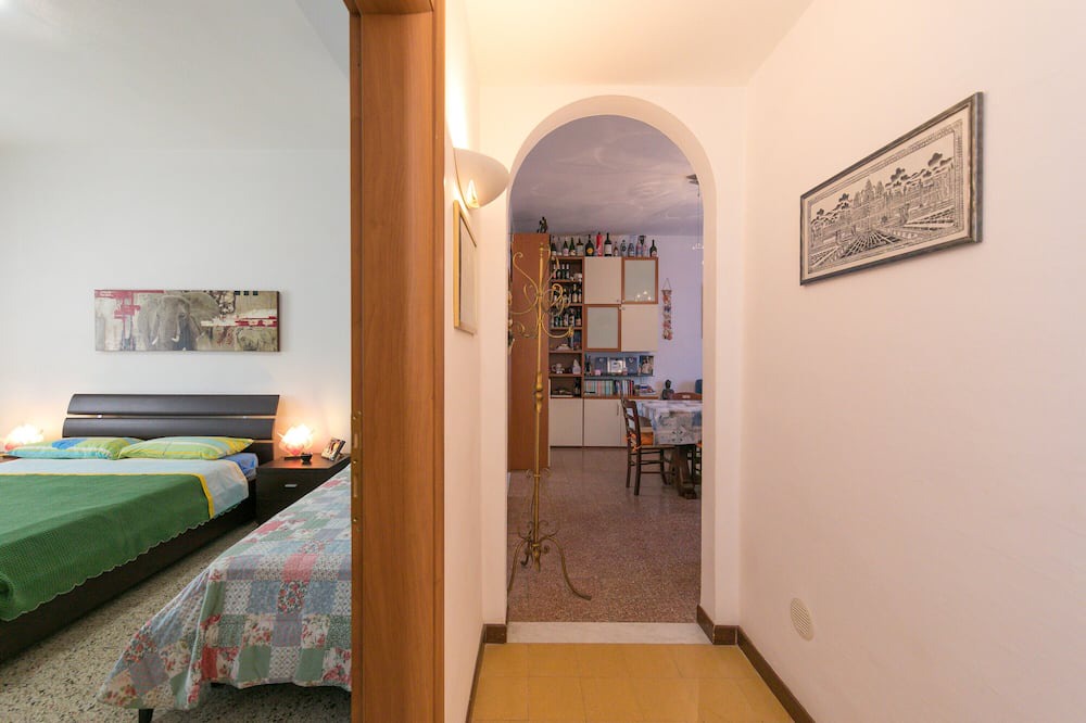 Photo of Bedroom in Rosignano Solvay