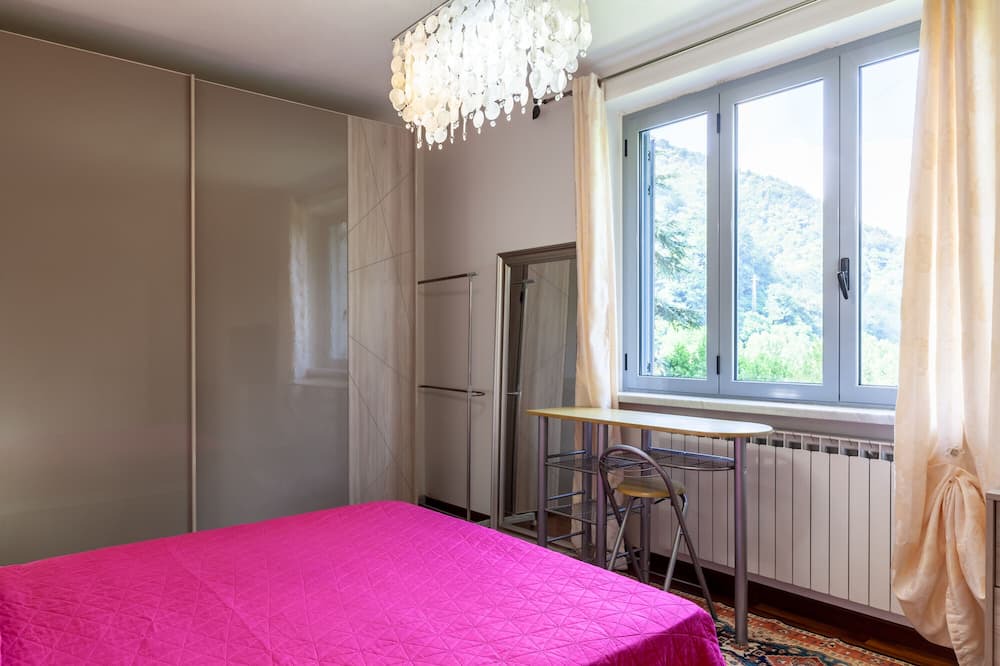 Photo of Bedroom in Aulla