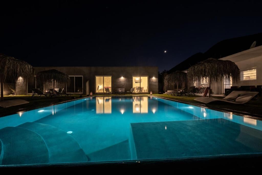 Photo of Outdoor in Perissa