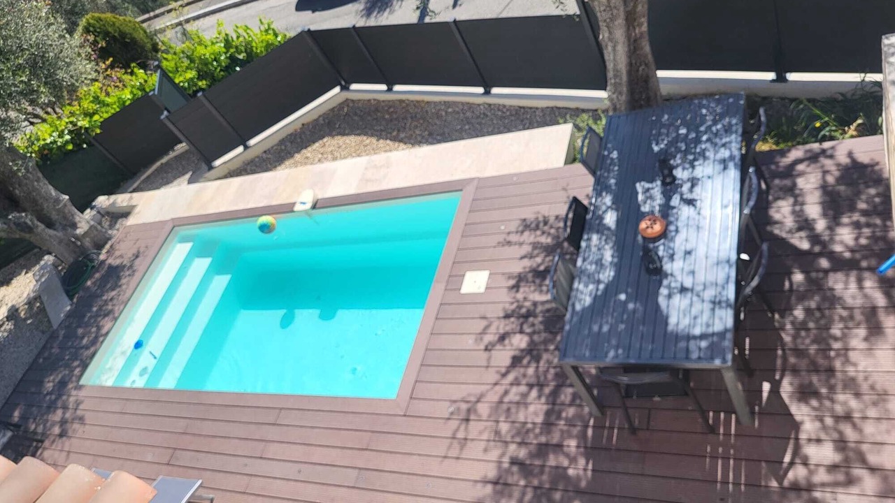 Photo of Outdoor in L'Ariane