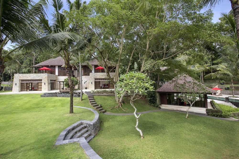 Photo of Outdoor in Cepaka