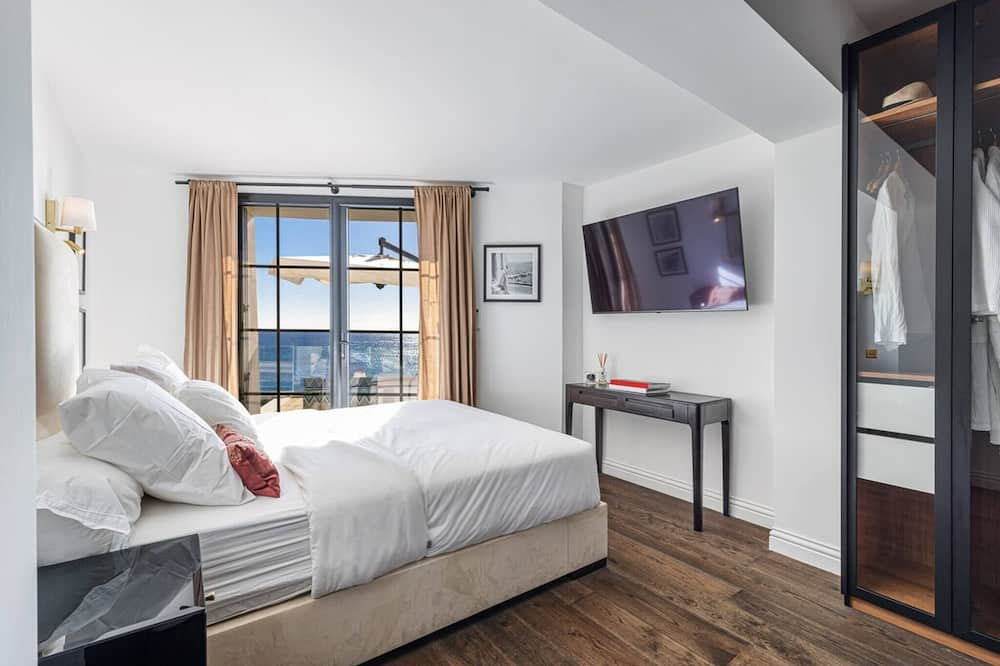 Photo of Bedroom in Antheor