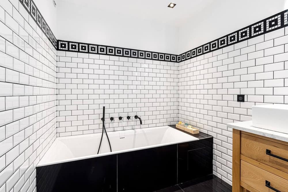 Photo of Bathroom in Antheor